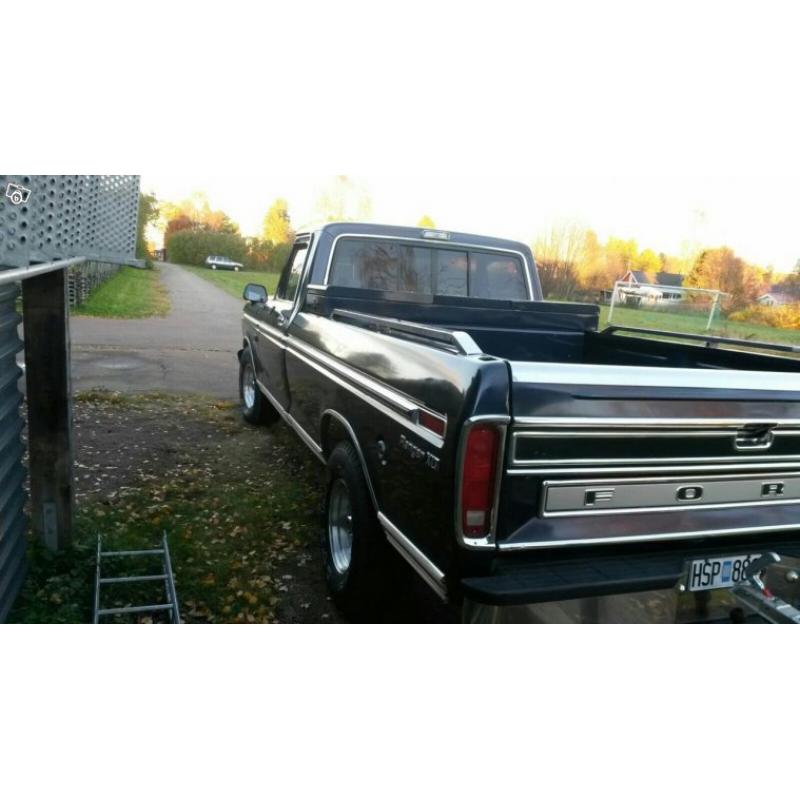 Ford Ranger F100