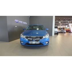 Kia Cee´d 1,6 CRDi Eco 5d -11