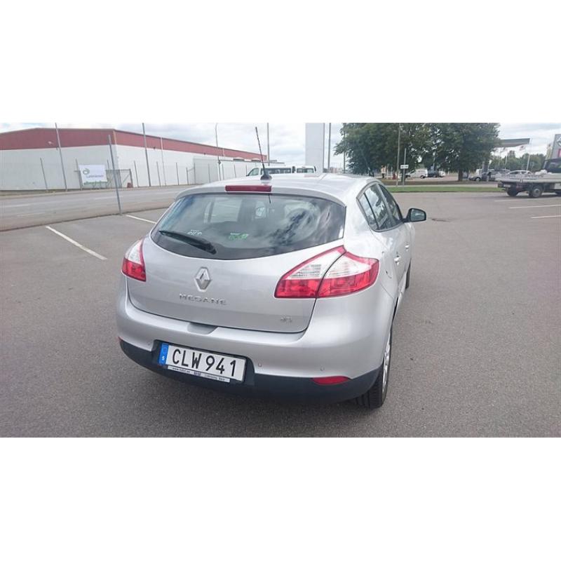 Renault Mégane III dCi 110 Exception EDC 5-d -14