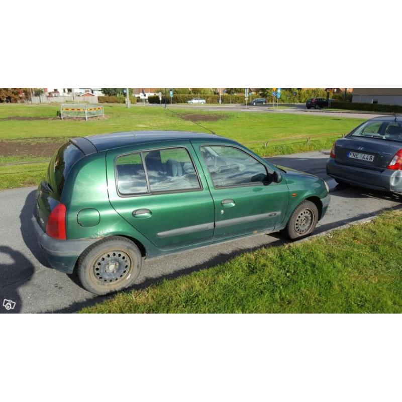 Clio 1.4 -99