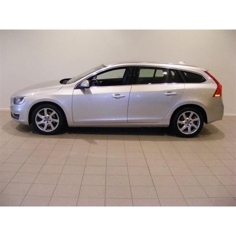 Volvo V60 D4 S/S Summum Business E -15