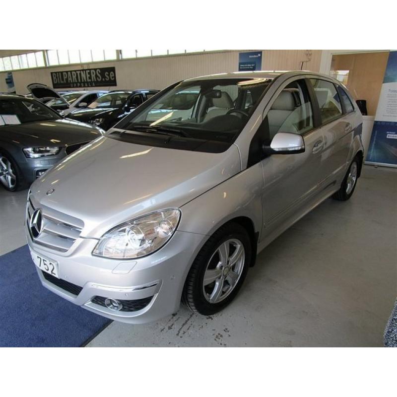 Mercedes-Benz B 180 CDI 109Hk Aut Nyservad -10