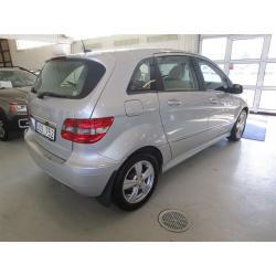 Mercedes-Benz B 180 CDI 109Hk Aut Nyservad -10