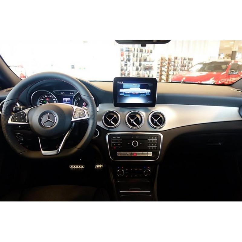 Mercedes-Benz CLA 220 d 4MATIC / SE Edition / -17