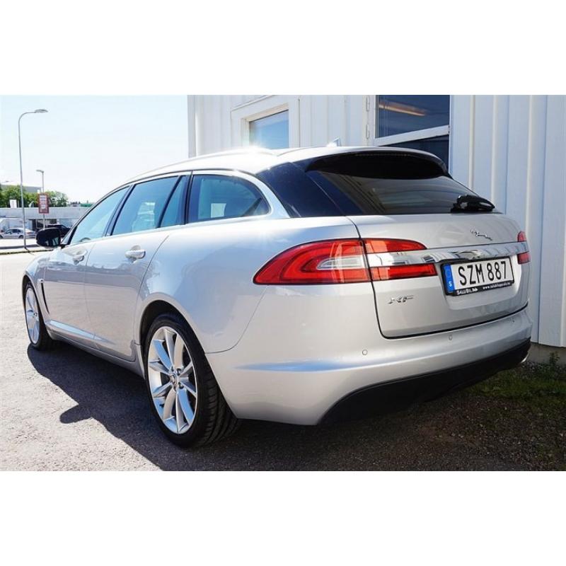 Jaguar XF 2,2 i4D Sportbrake Aut Skinn Drag S -13