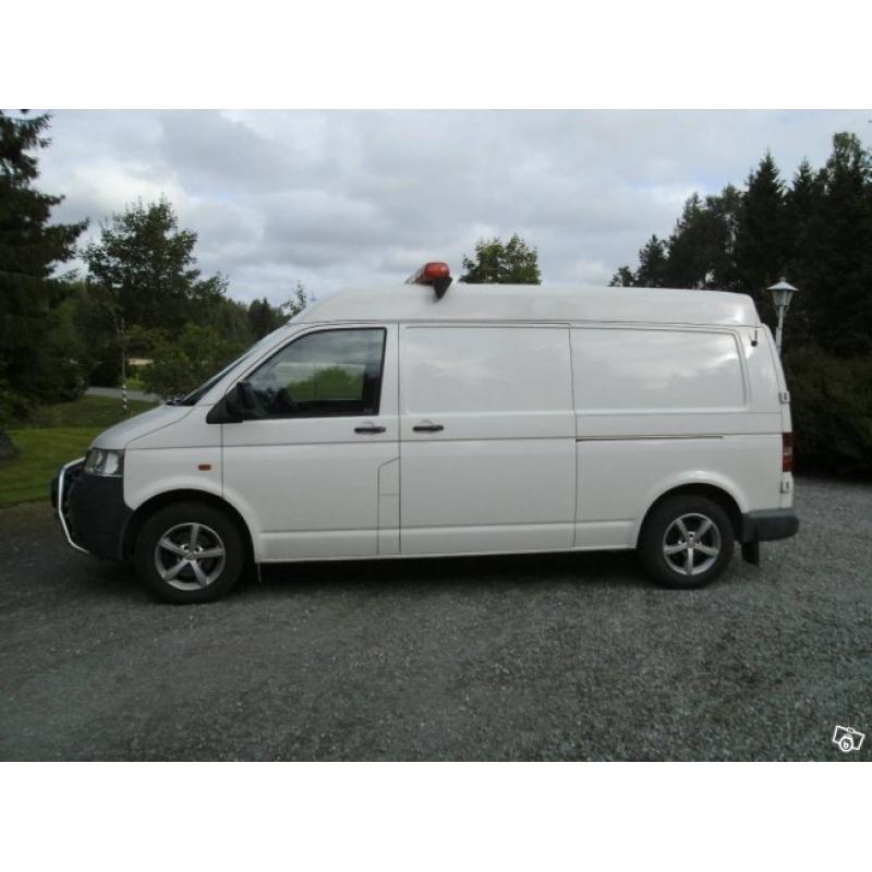 VW Transporter 2.5 TDI 174hk 4-motion lång -08