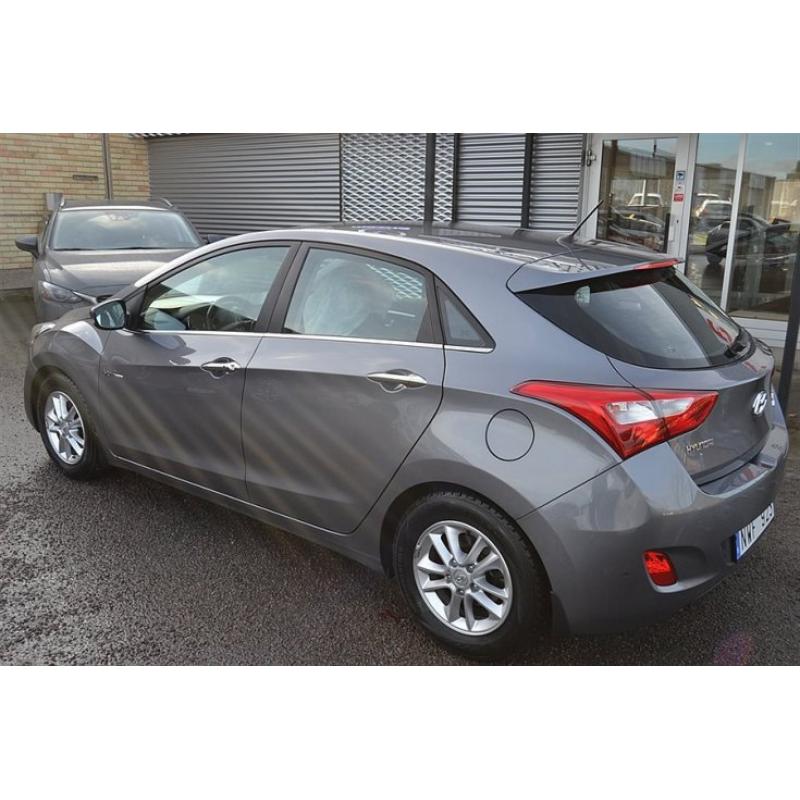 Hyundai i30 1,6 CRdi 128Hk Premium Nybilsgara -13