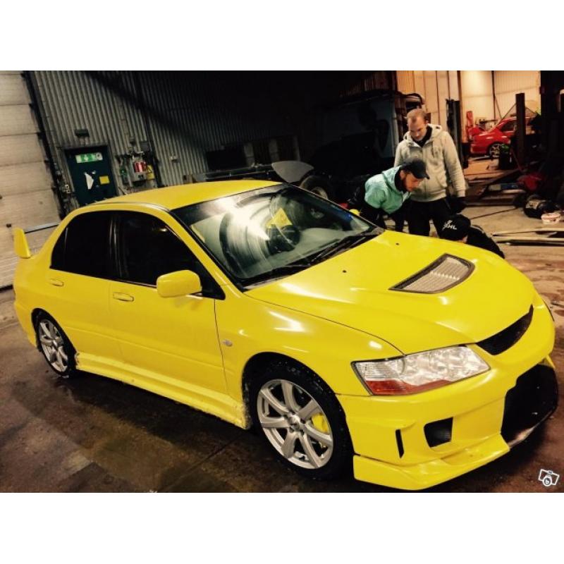 Mitsubishi evolution 8 -04