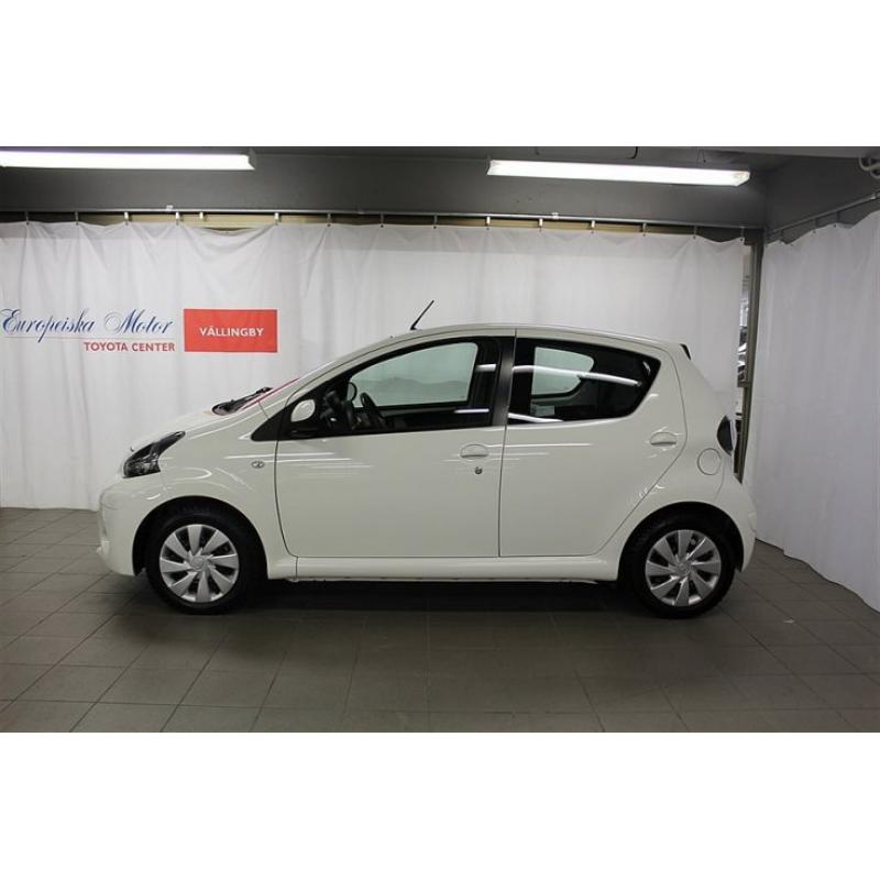 Toyota Aygo + 5-D / V-hjul / TKG -13