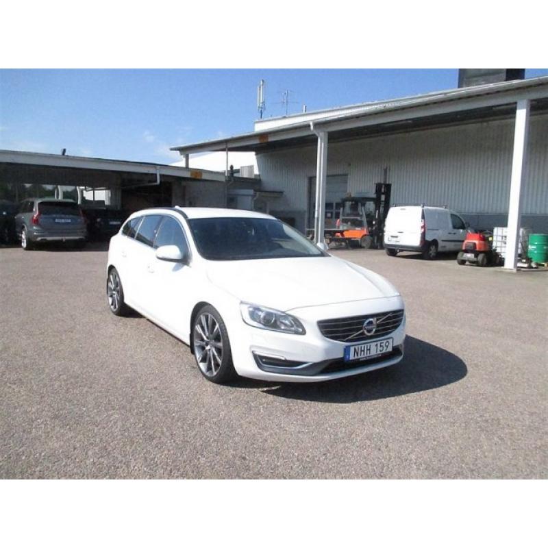 Volvo V60 D3 S/S Momentum Business Edition -14