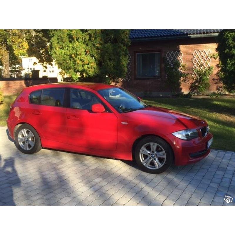 BMW 118d - endast 6000 mil -11