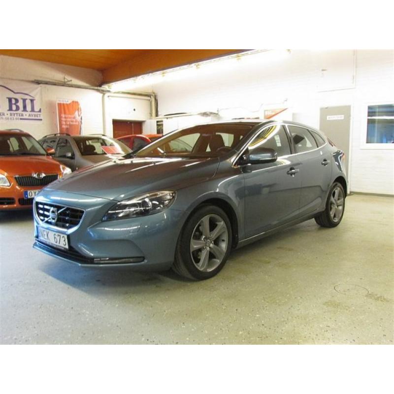 Volvo V40 D2 115HK 6,VXL MOMENTUM GPS BAK KAM -13