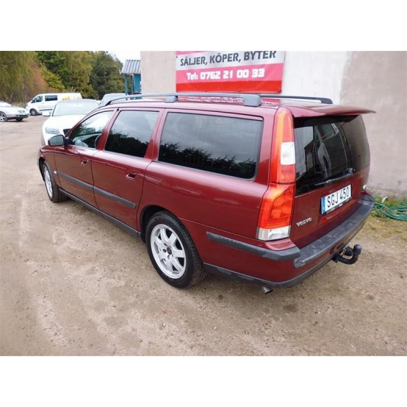 Volvo V70 Ny besiktad,Drag,0%Ränta -01