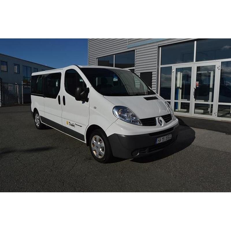 Renault Trafic 2.0 dCi Minibuss 9-sits (115hk -11