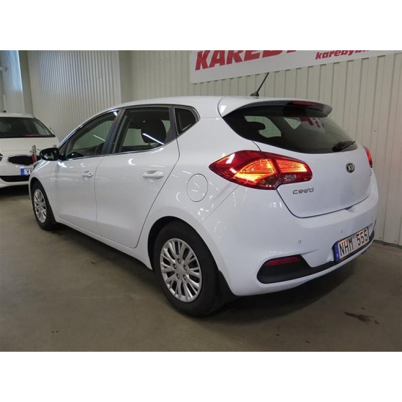 Kia Cee´d 1,6 Crdi ECO Komfort 5dr 1200mil -14