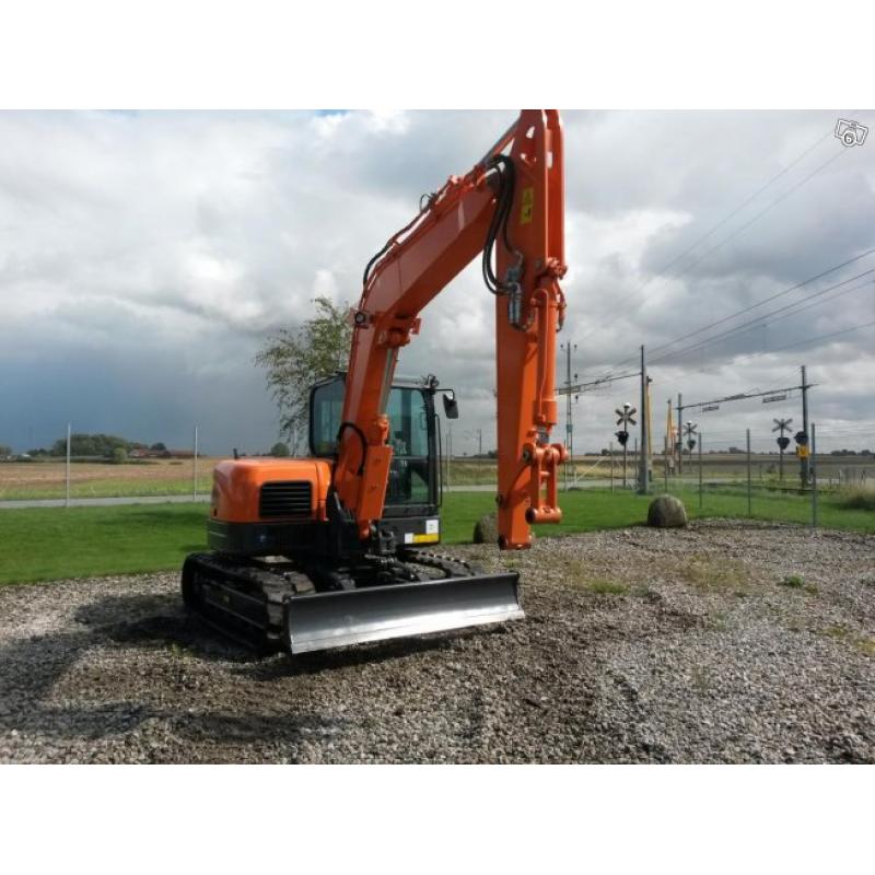 Doosan DX85R Uthyres