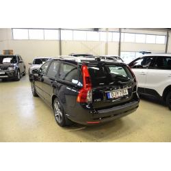 Volvo V50 D2 CLASSIC SKINN V-HJUL -12