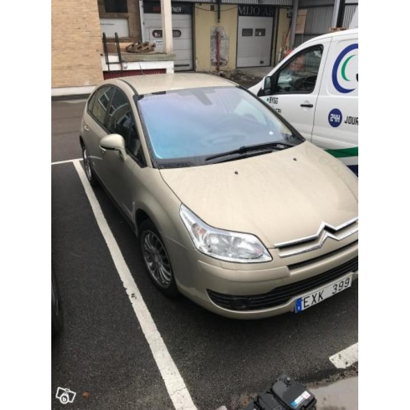 Citroen c4 diesel 120 hk Automat -07