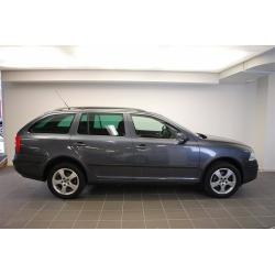 Skoda Octavia 2,0 TDI Elegance 4x4 (140 hk) -07