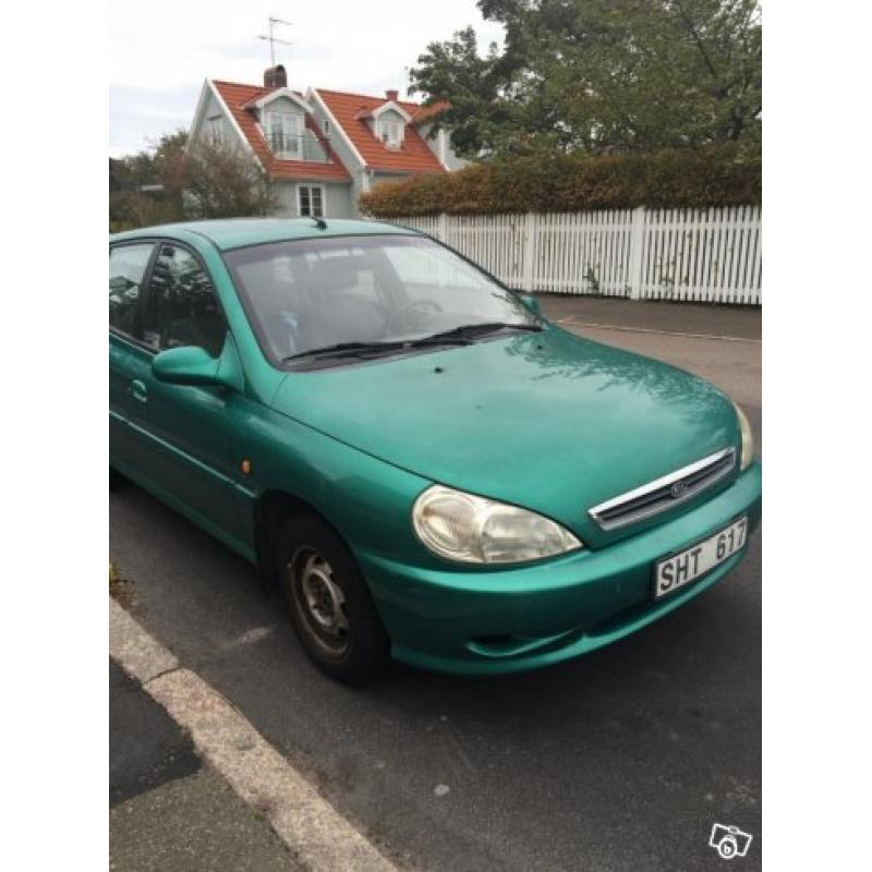 Kia Rio 1.3 -02