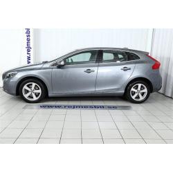 Volvo V40 D2 Your Momentum -16