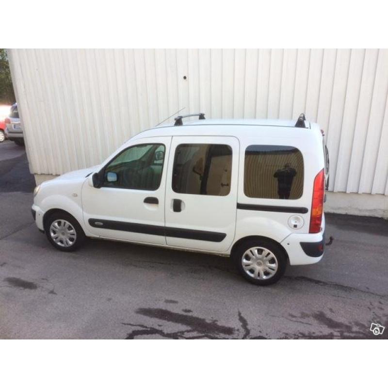 Renault Kangoo Family -07