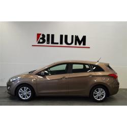 Hyundai i30 1.6 Automat Comfort 650 mil Nybil -14