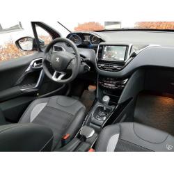 Peugeot 2008 Nästan Ny 302mil Aut -16