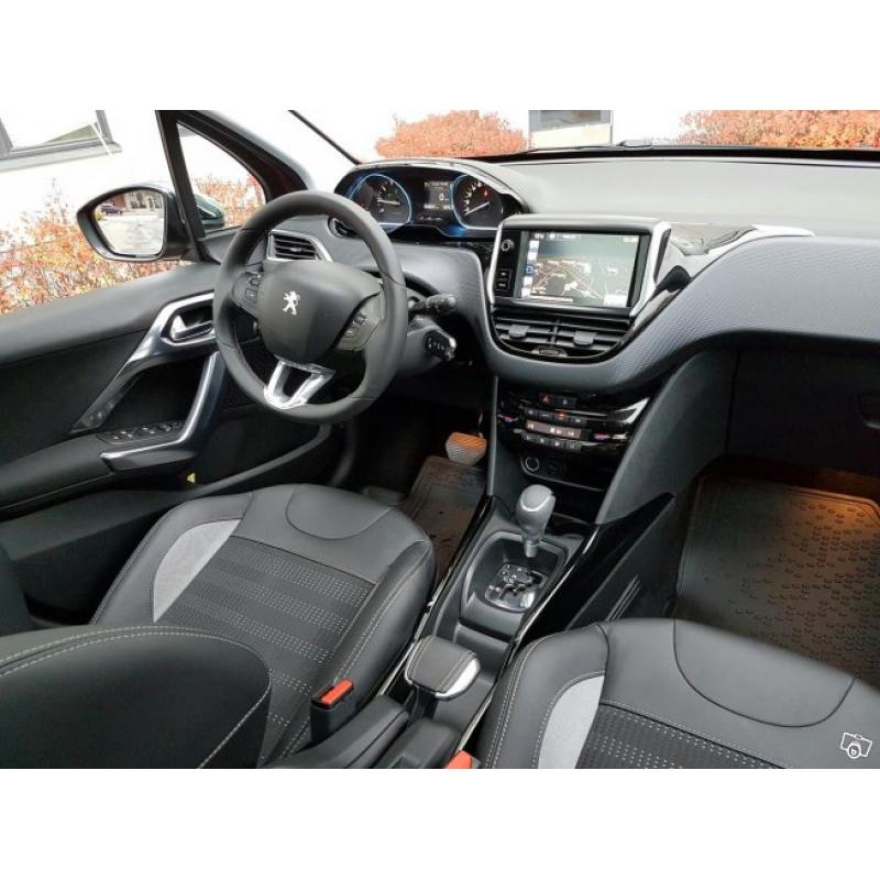 Peugeot 2008 Nästan Ny 302mil Aut -16