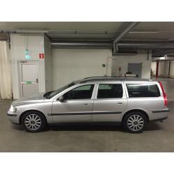 Volvo V70 170 hk/Automat/Bes o skatt/Drag/Byt -01