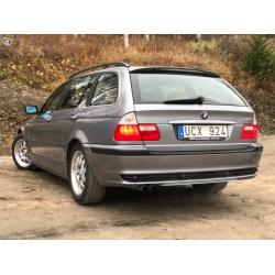 BMW 320i Touring -03