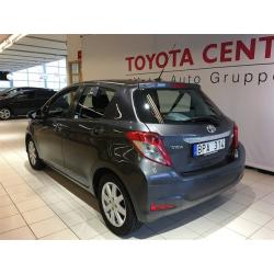 Toyota Yaris 1,33 Active -13