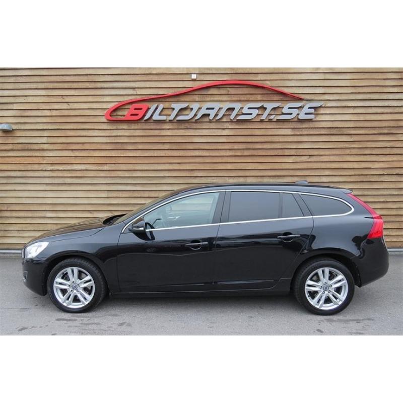 Volvo V60 D4 AWD Momentum DE / Aut. / VOC -13