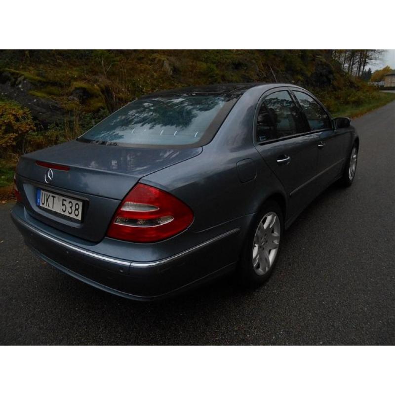 Mercedes-Benz E 320 / Taklucka /2ägare/Nybes -04