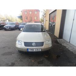 Volkswagen Passat Passat 1.8T NYBESIKTIGAD DR -03