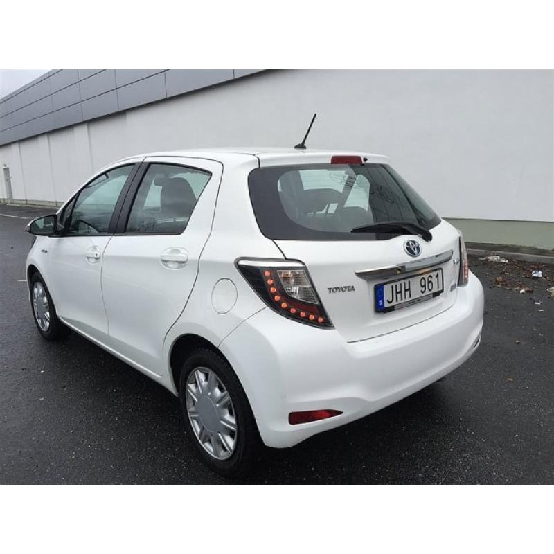 Toyota Yaris 1.5HSD HYBRID AUT ACTIVE 2-ÅRS G -14